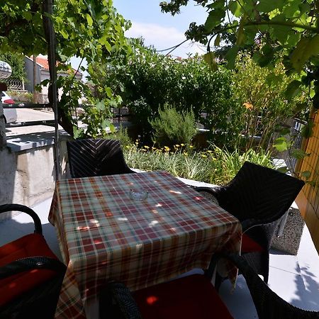 Apartment Nevena Mali Lošinj Buitenkant foto