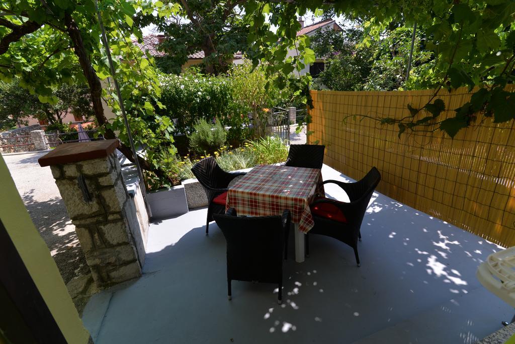 Apartment Nevena Mali Lošinj Buitenkant foto