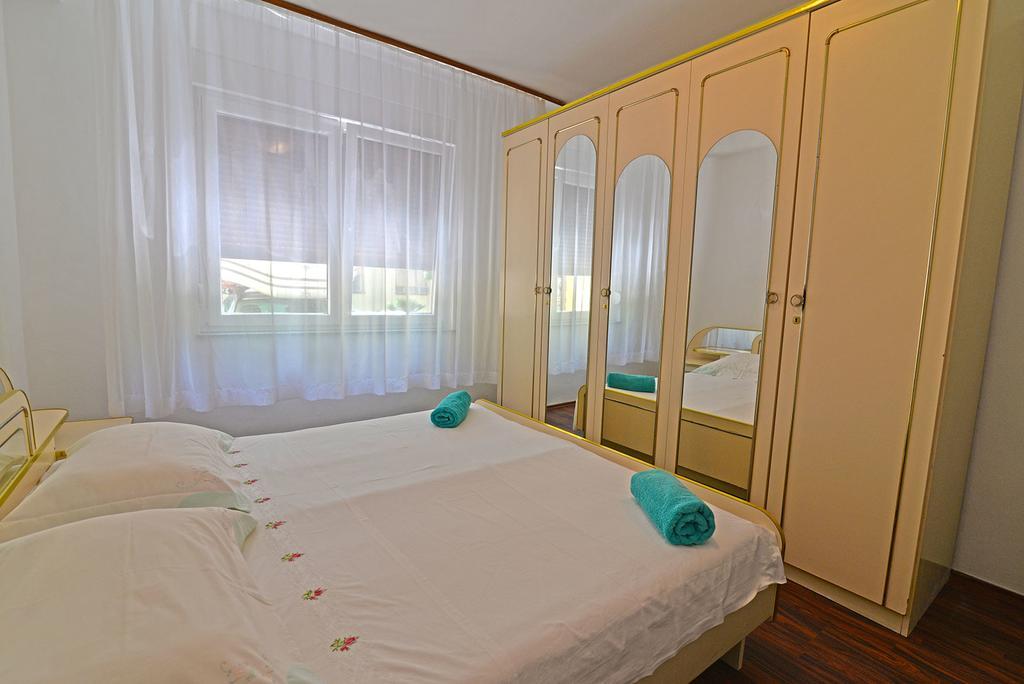 Apartment Nevena Mali Lošinj Buitenkant foto